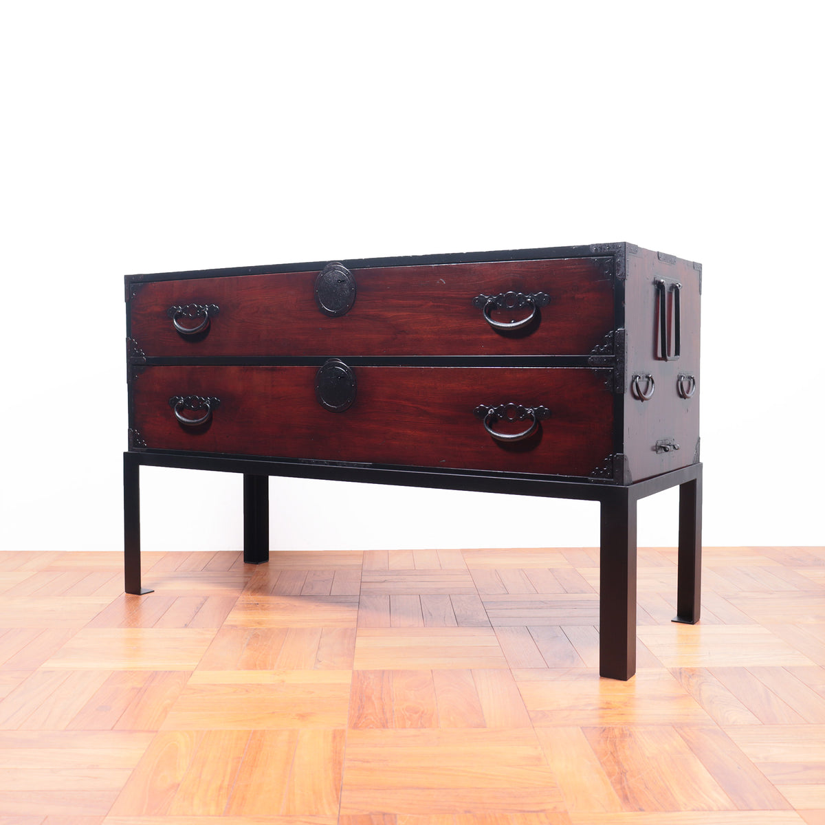 時代箪笥／最上丸金具衣裳箪笥　スタンド付き【Mogami clothing chest with metal stand】[j1037]Ja