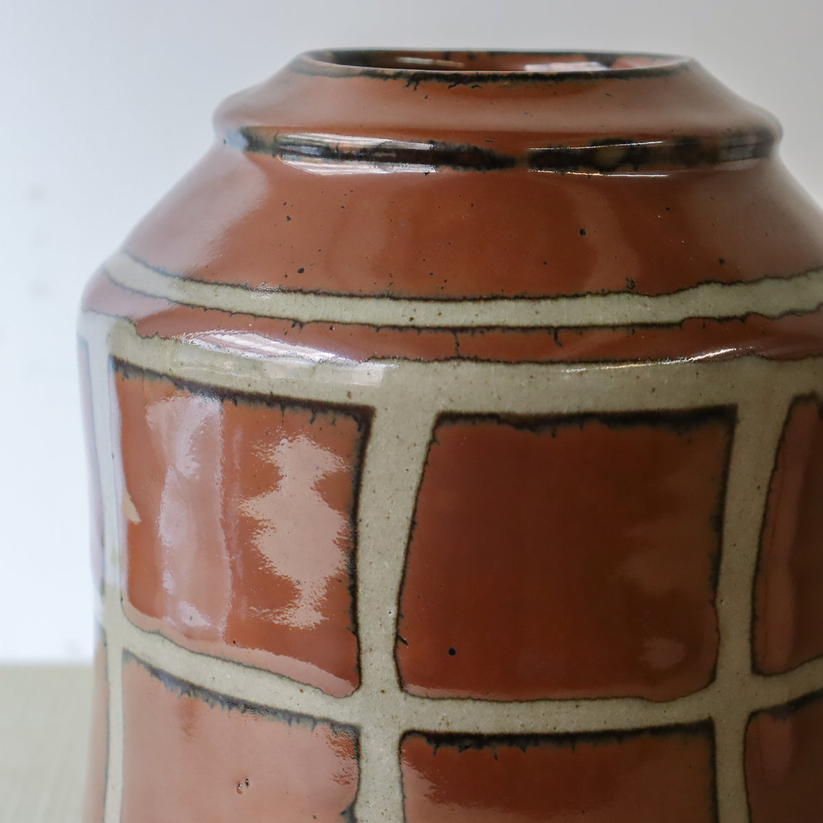 濱田晋作/柿釉格子描花瓶【 Mashiko vase by Shinsaku Hamada 】 [k0432]