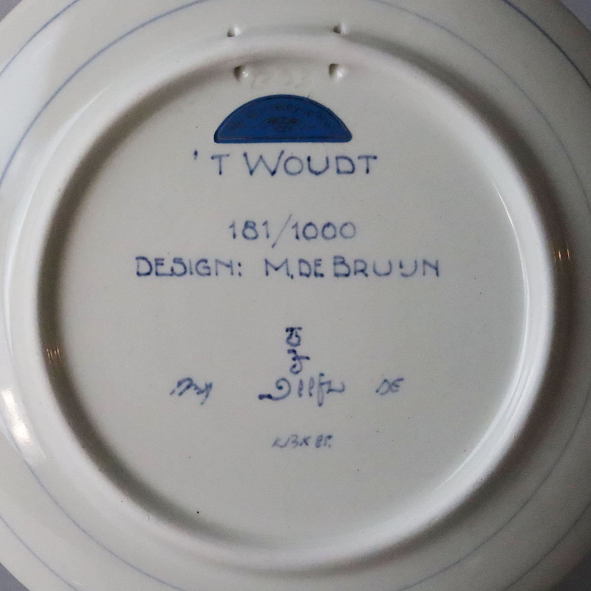 ロイヤルデルフト イヤープレート(18.3cm) 1985年【royal delft year plate 1985】 [DFS85]