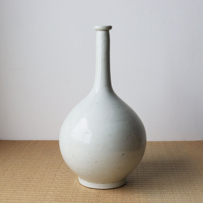 古伊万里白磁 大徳利　【White porcelain OLD IMARI large bottle】[p0324]