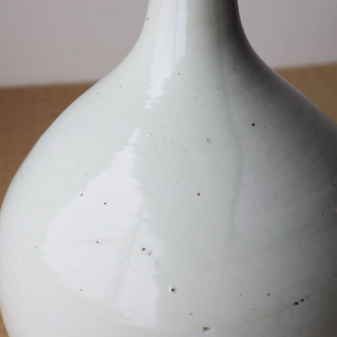 古伊万里白磁 大徳利　【White porcelain OLD IMARI large bottle】[p0324]