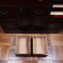 時代箪笥／米沢桜紋衣裳箪笥【 Yonezawa clothing chest 】 [j1151]　Japanese Antique Furniture