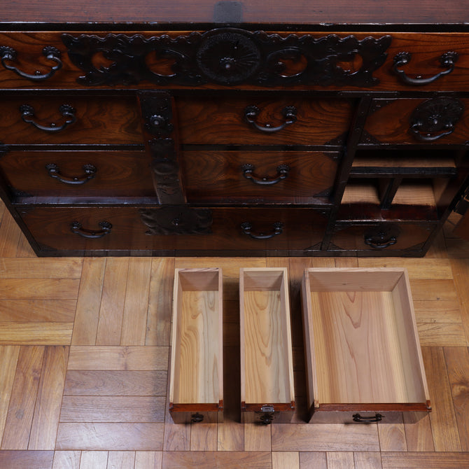 時代箪笥／仙台衣裳箪笥【 SENDAI clothing chest 】 [j1155]Japanese Antique Furniture