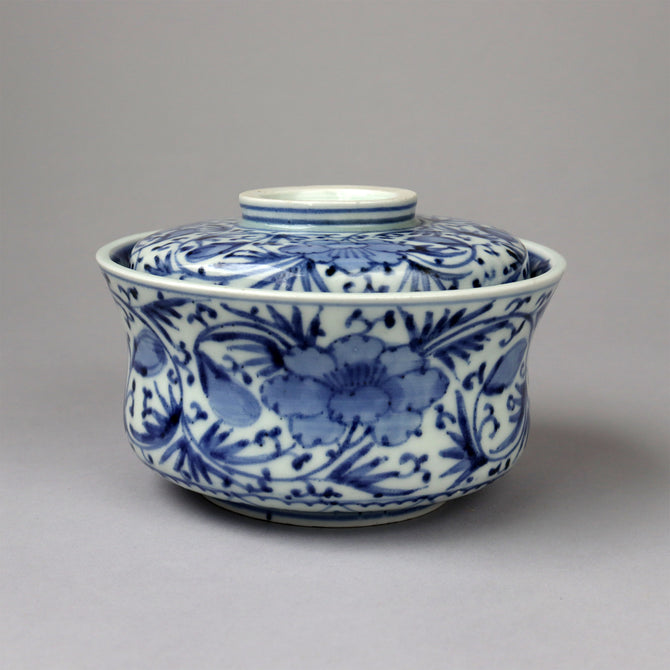 古伊万里牡丹唐草図染付蓋碗　3客[p0327]【Old IMARI bowl‐3pcs】