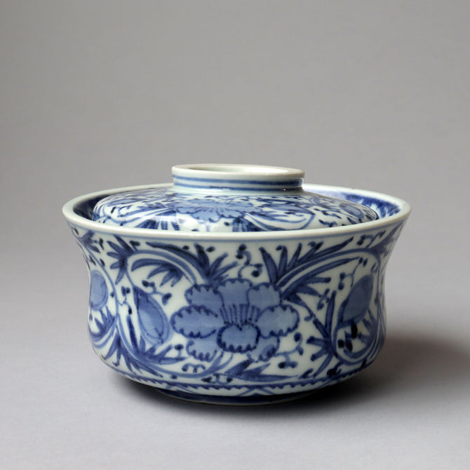 古伊万里牡丹唐草図染付蓋碗　3客[p0327]【Old IMARI bowl‐3pcs】